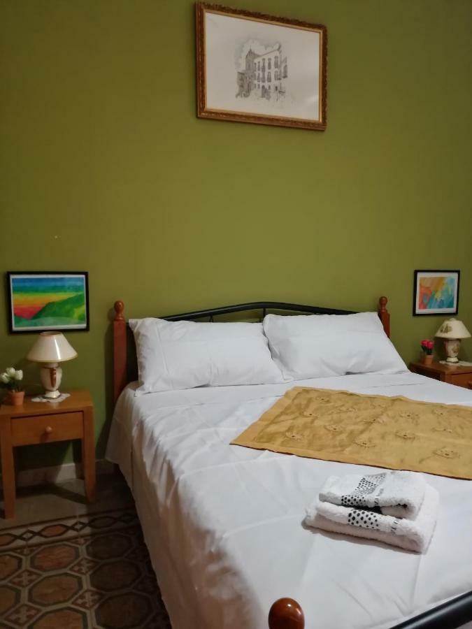 La Casa Del Corso Bed & Breakfast Aragona Exterior foto